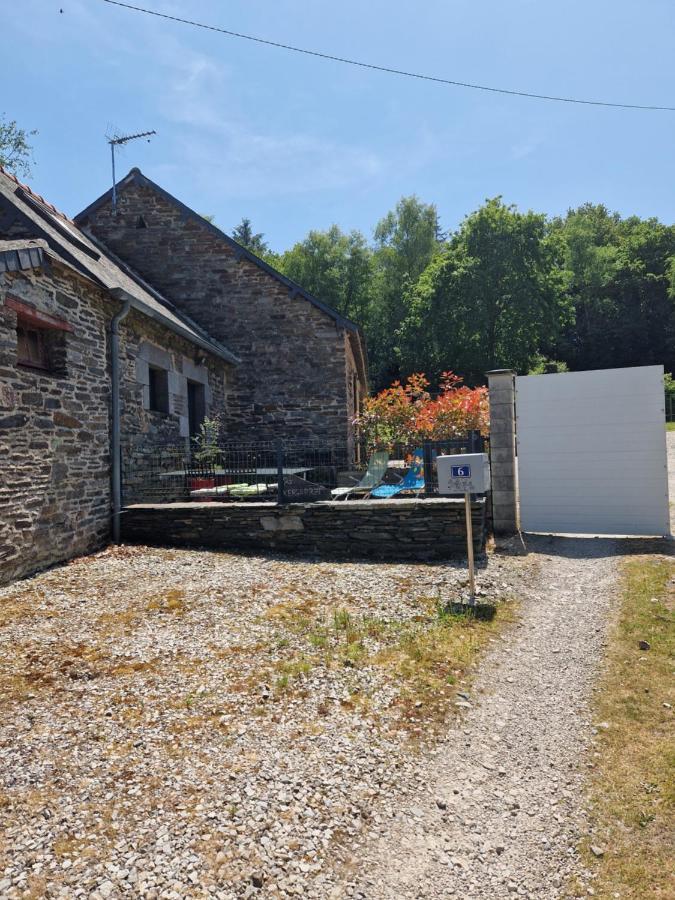 Gite Rustique En Centre Bretagne Laniscat Exterior photo